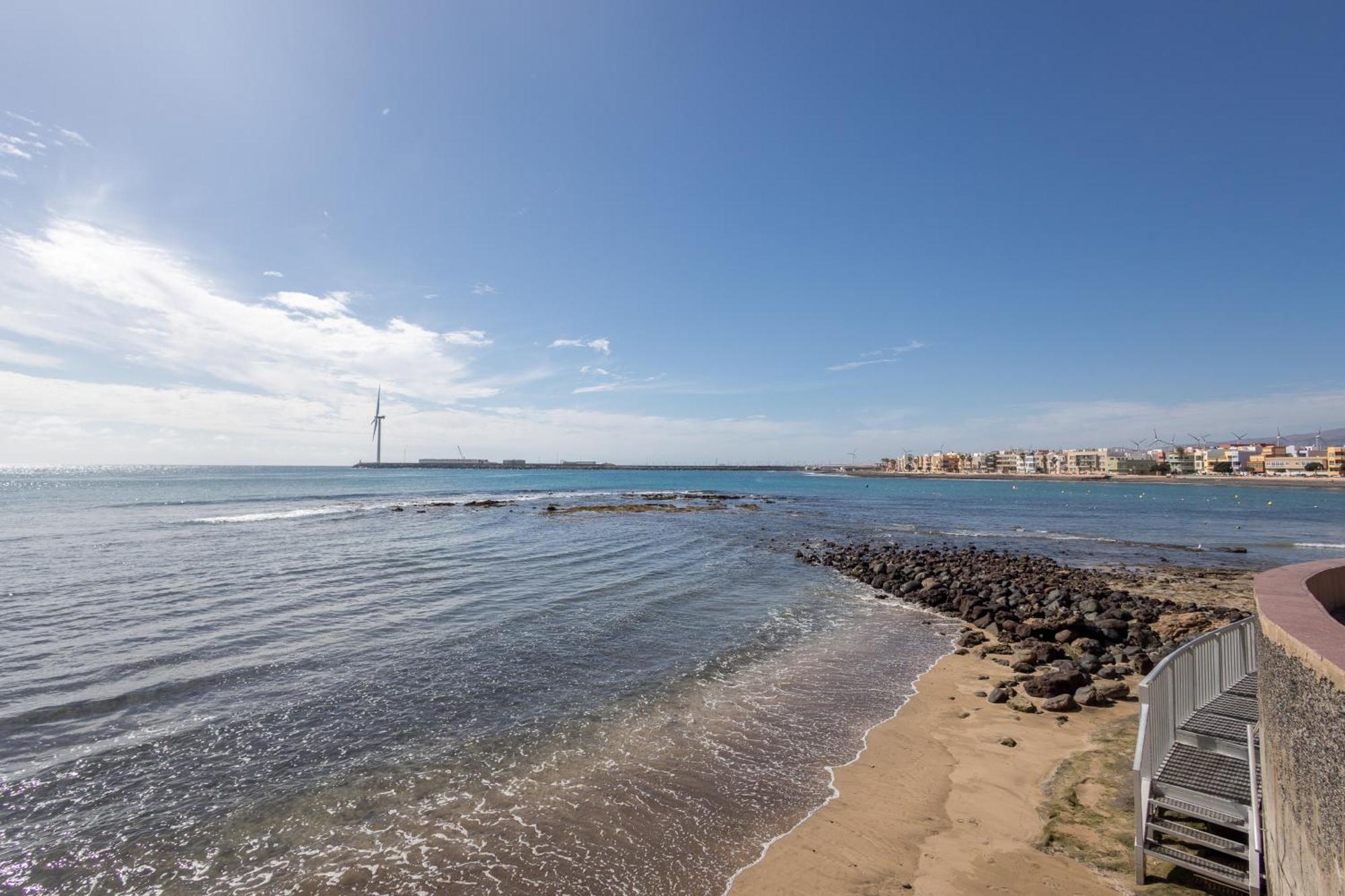 Lightbooking Apartamento Con Terraza En Playa De Arinaga Агуимес Экстерьер фото