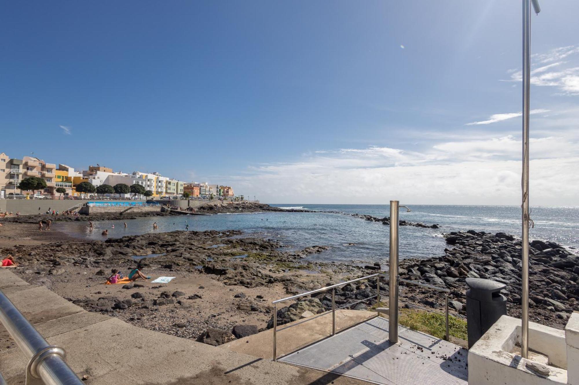 Lightbooking Apartamento Con Terraza En Playa De Arinaga Агуимес Экстерьер фото